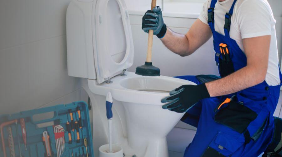 Professional septic pumping service in Hopedale, IL